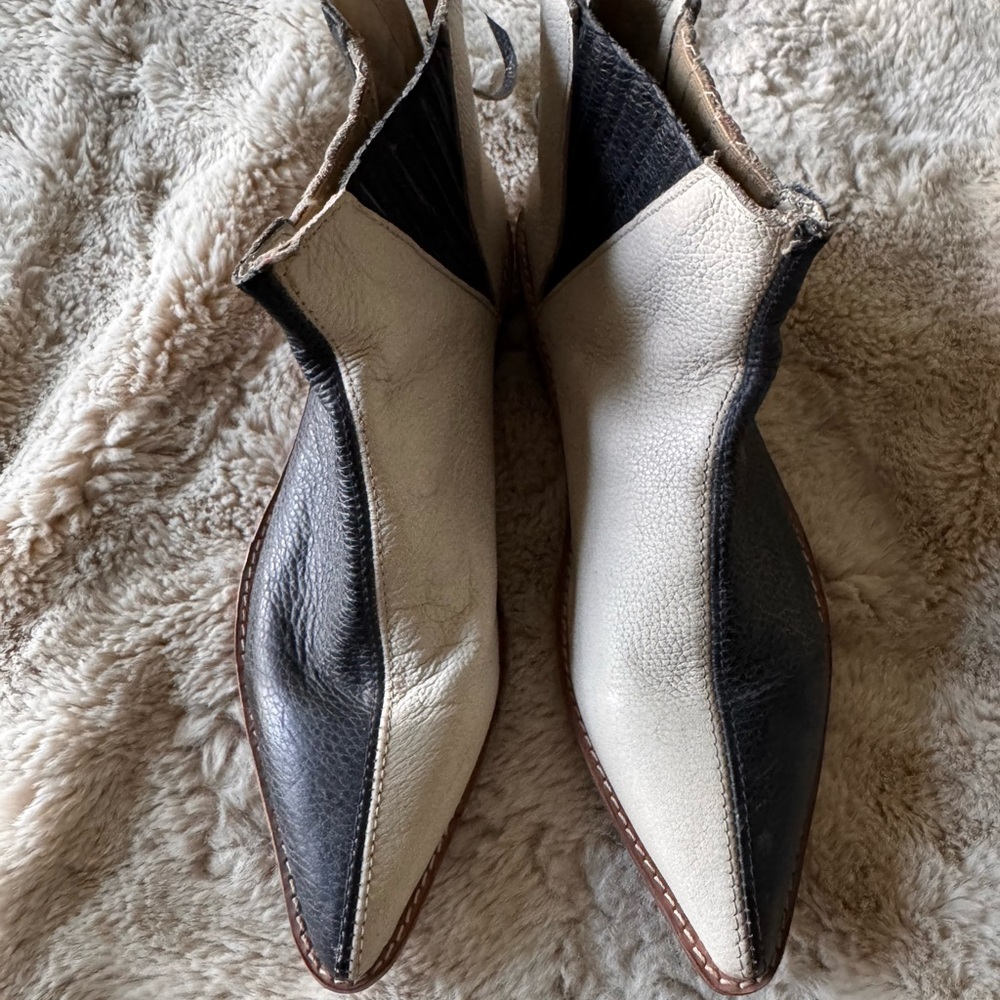 Leather two tone ankle boots